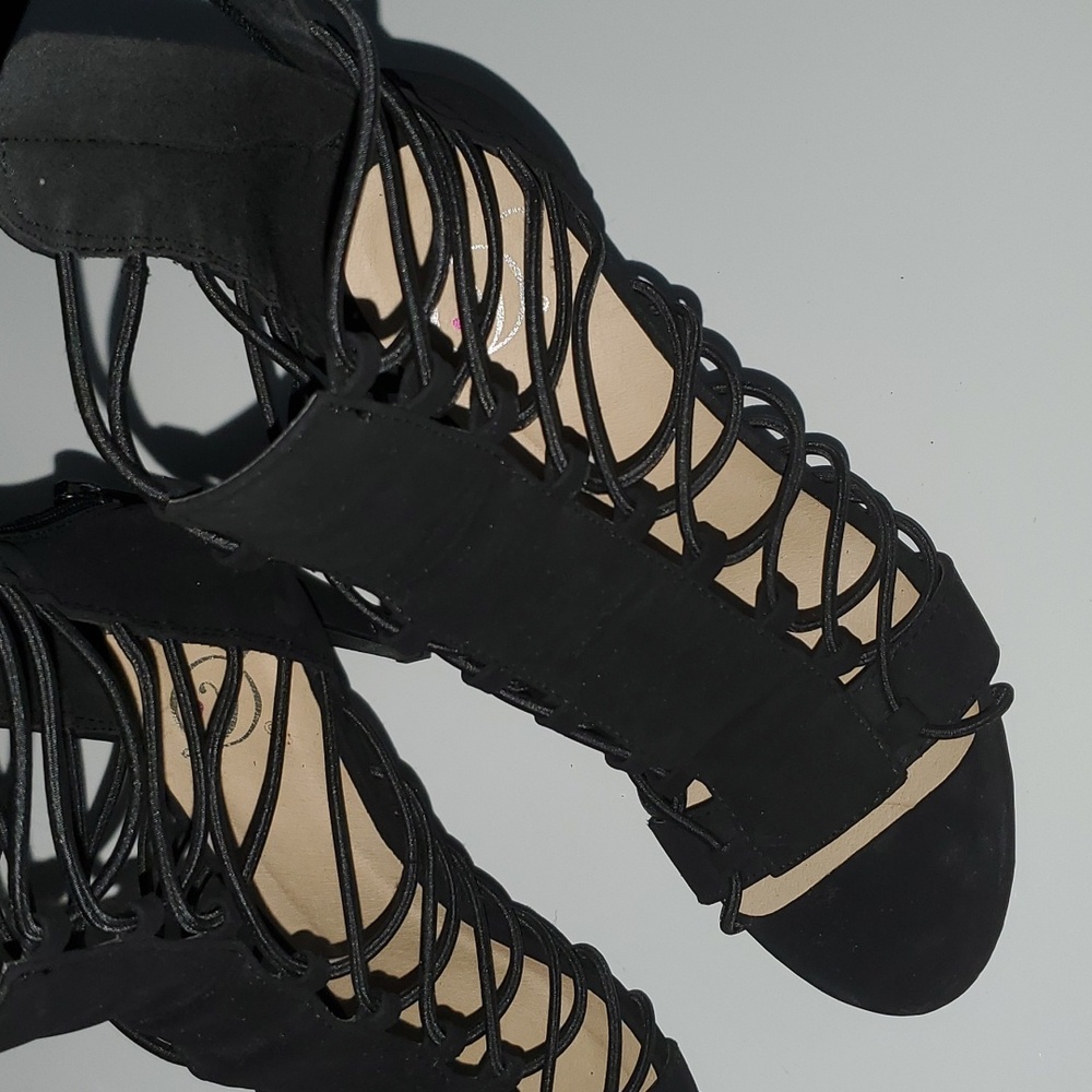 Strappy hells - Picture 3 of 6